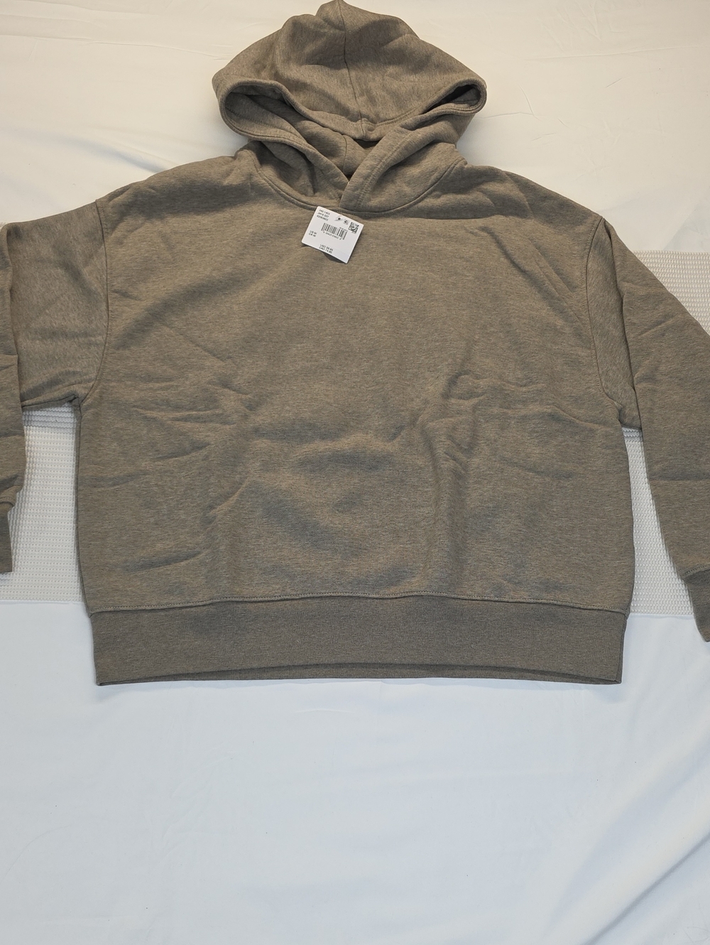American Eagle Outfitters Women's Hoodie in Gray Medium